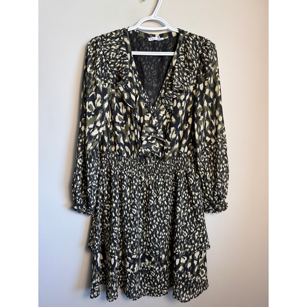 Dex Womens Green Animal Print Ruffle V-Neck Dress M Boho Chic Tiered Mini